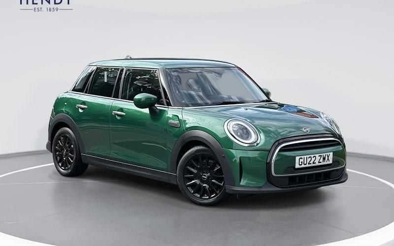 Used 2022 Mini ONE Classic Hatchback | £13,399 (Fair price) - Image 1/4