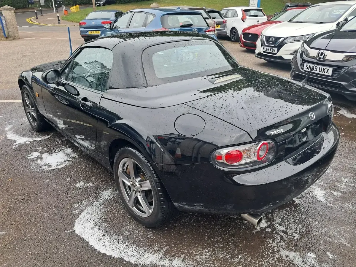 Used Mazda MX5 126 HP (92 kW) 2009 Black Cabriolet