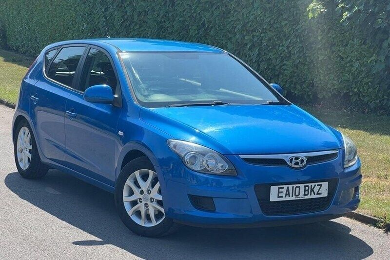 Blue Used 2010 Hyundai i30 Comfort Hatchback | £1,990 (Good price) - Image 1/1