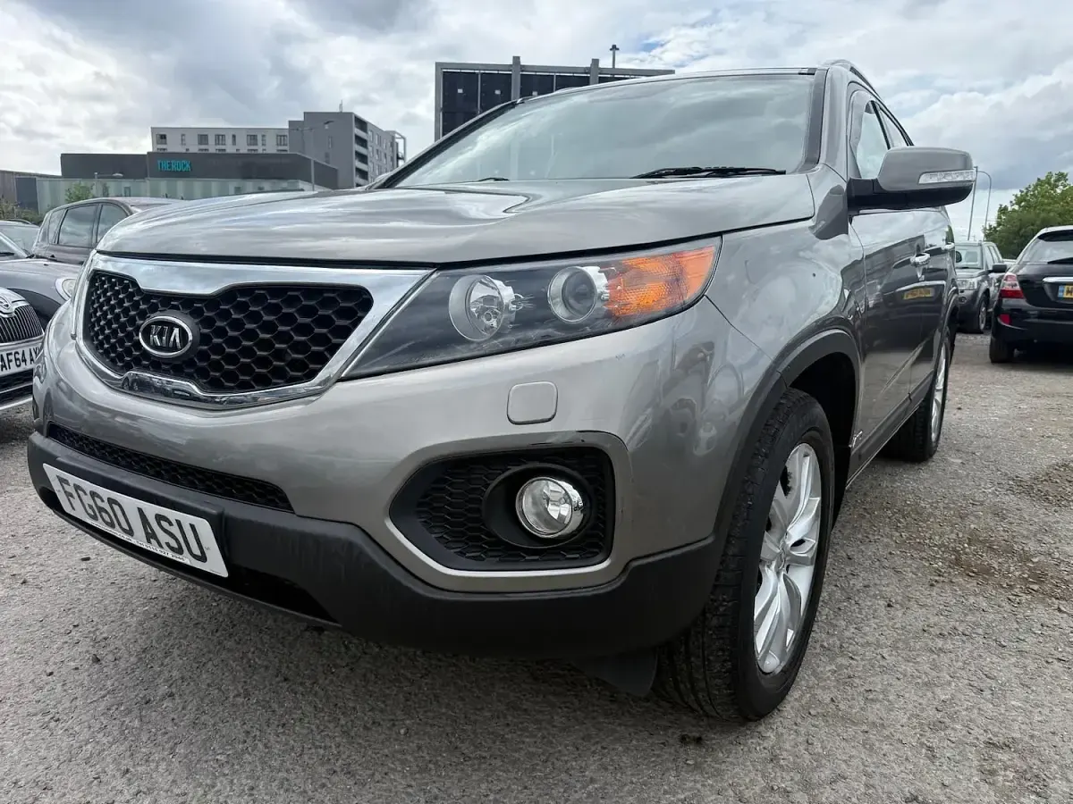 Used Kia Sorento 194 HP (142 kW) 2010 Silver SUV