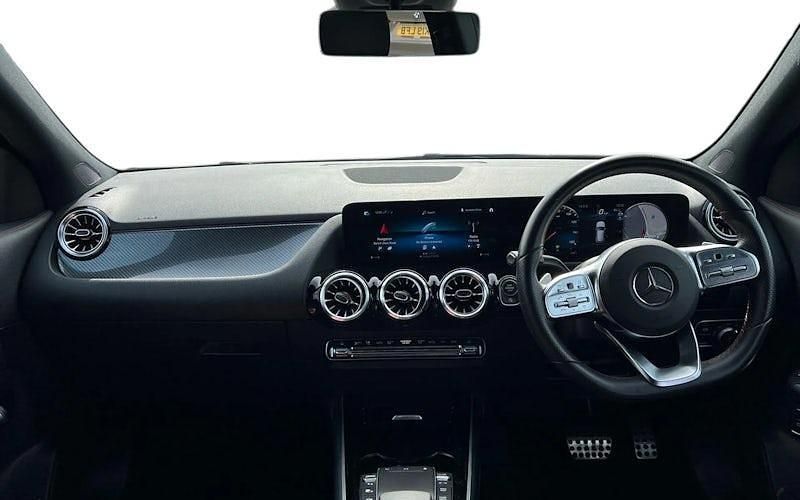 Used Mercedes GLA200 AMG Line Premium 163 HP (119 kW) 2022 Black SUV