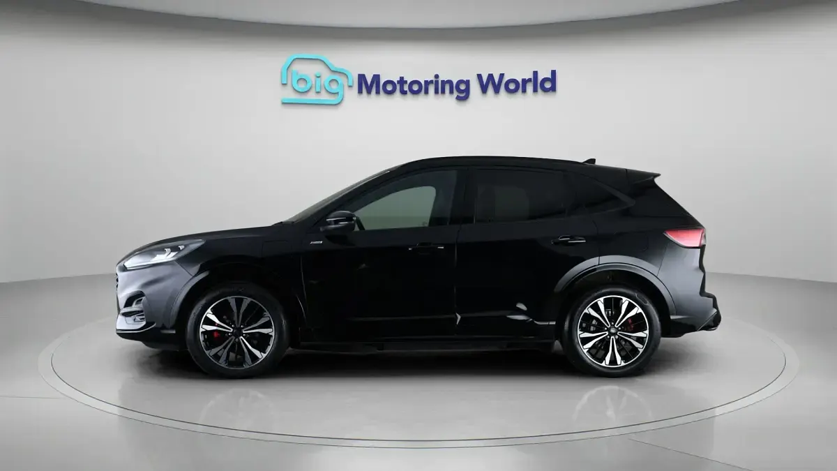 Used Ford Kuga ST-Line X 225 HP (165 kW) 2023 Black SUV