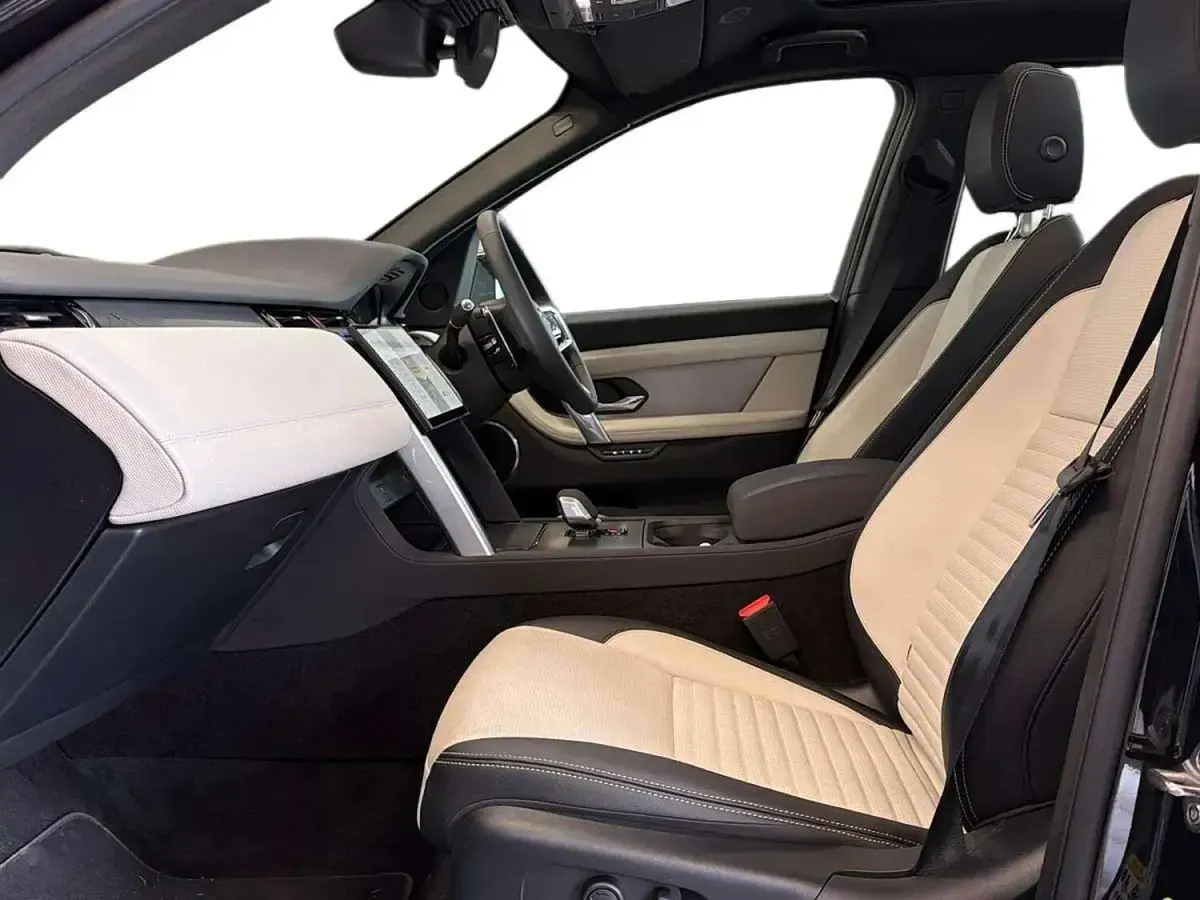 Used Land Rover Discovery Sport Landmark 309 HP (227 kW) 2025 Black SUV