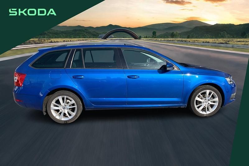 Used Skoda Octavia SE L 150 HP (110 kW) 2019 Blue Estate
