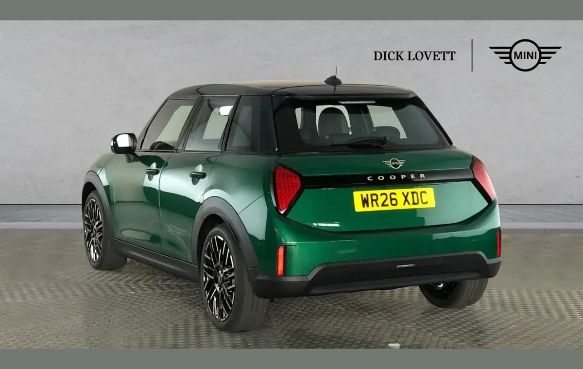 Used Mini Cooper Exclusive 113 kW (154 HP) 2026 Green Hatchback