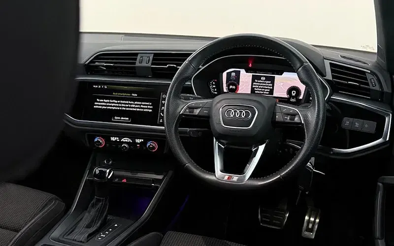 Used Audi Q3 S-Line 150 HP (110 kW) 2019 White SUV