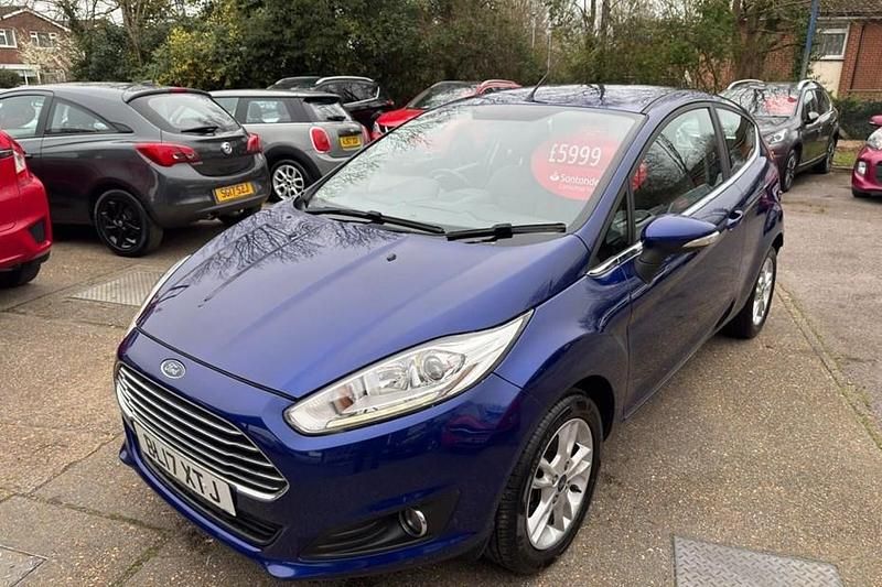 Used Ford Fiesta Zetec 82 HP (60 kW) 2017 Blue Hatchback