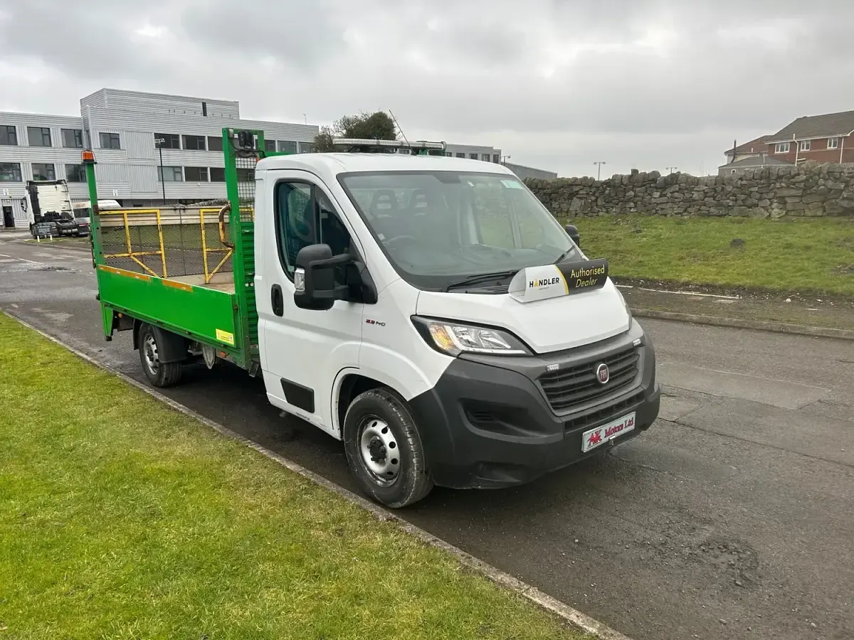 Used Fiat Ducato 140 HP (102 kW) 2021 Multicoloured Van