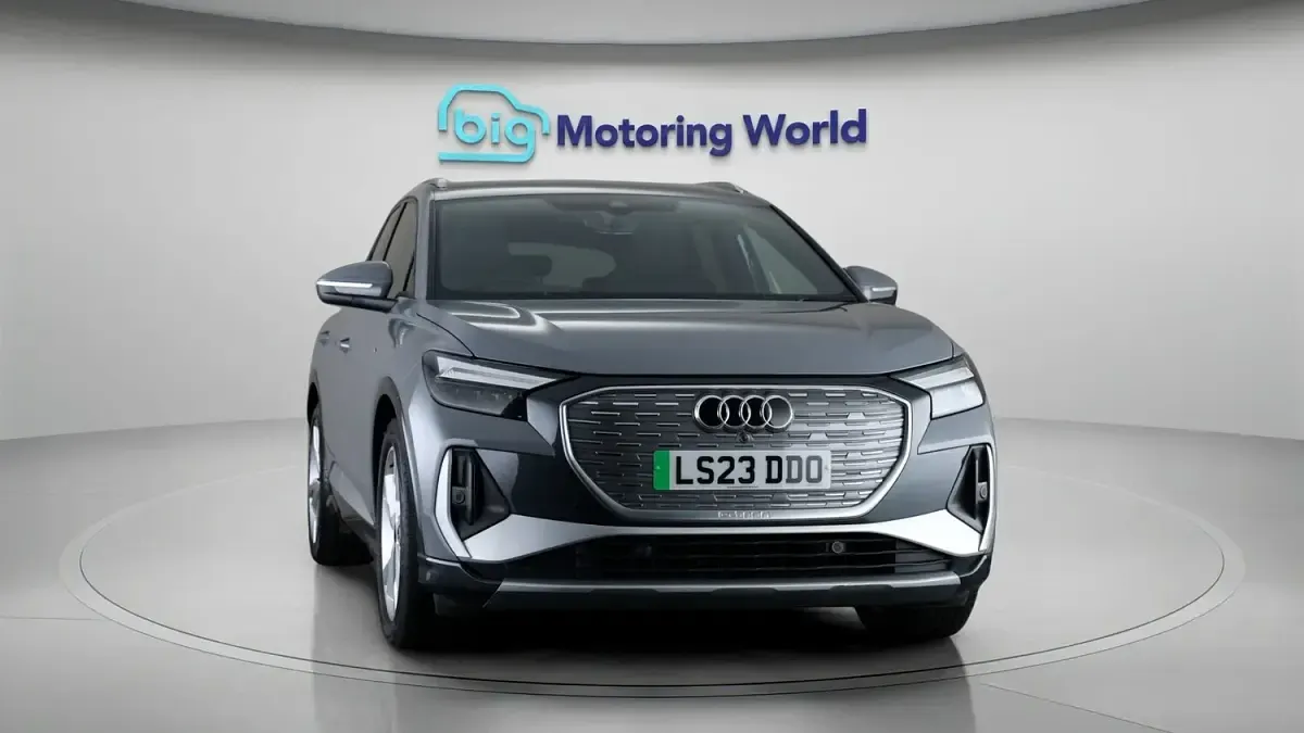 Used Audi Q4 e-tron S-Line 125 kW (170 HP) 2022 Grey SUV