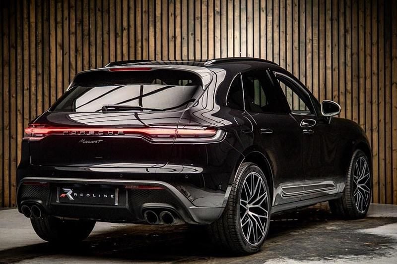 Used Porsche Macan 265 HP (194 kW) 2022 Black SUV