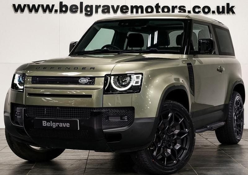 Pangea green metallic Used 2021 Land Rover Defender SE SUV | £46,480 (Fair price) - Image 1/2
