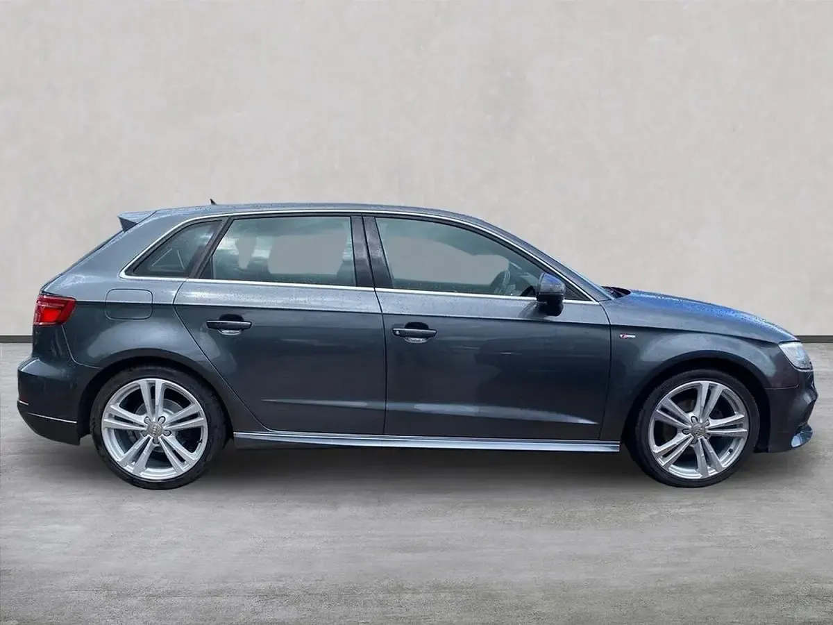 Used Audi A3 Sportback S-Line 150 HP (110 kW) 2019 Grey Hatchback