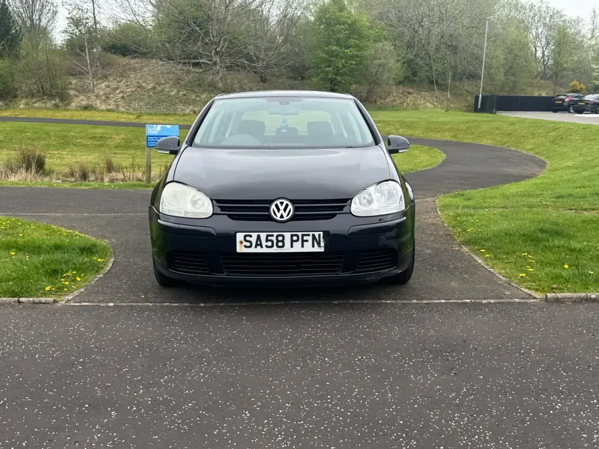 Usado VW Golf VI Match 2008 Preto Citadino