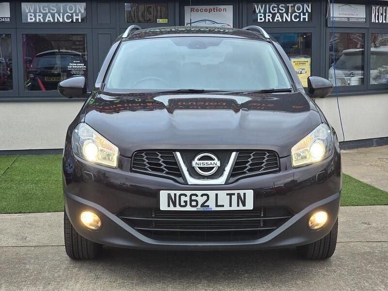 Used Nissan Qashqai +2 Tekna 130 HP (95 kW) 2013 Black SUV