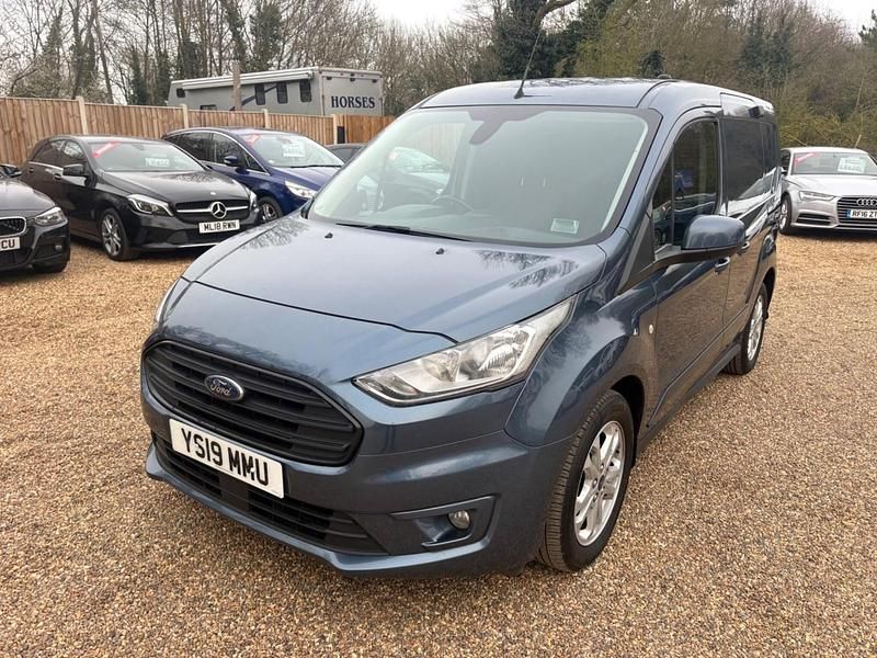 Used Ford Transit Connect Limited 120 HP (88 kW) 2019 Blue MPV