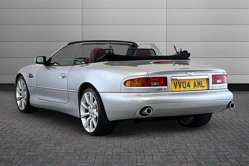 Used Aston Martin V12 Vantage 420 HP (308 kW) 2004 Silver Cabriolet