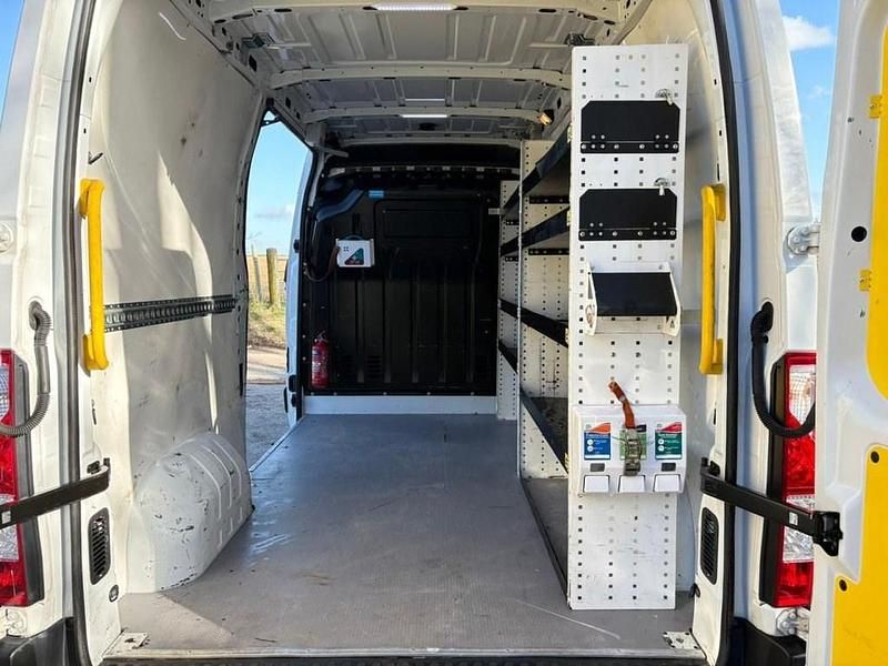 Usado Renault Master Business 2021 Branco Monovolume