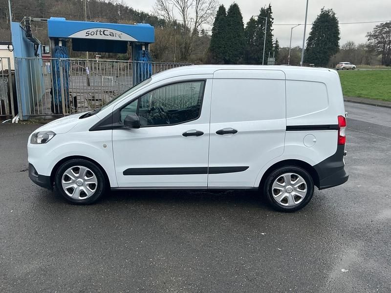 Used Ford Transit Trend 100 HP (73 kW) 2020 White Van