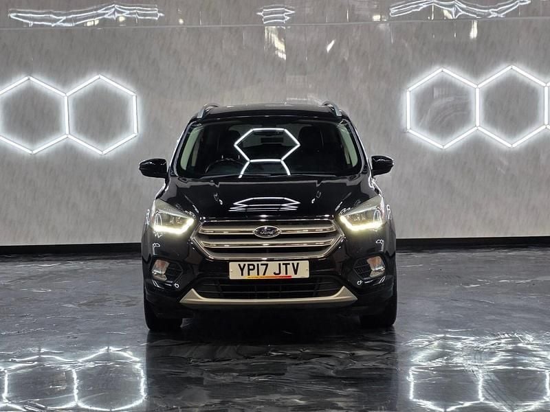 Used Ford Kuga Titanium 150 HP (110 kW) 2017 Black SUV