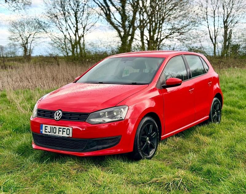 Used VW Polo SE 85 HP (62 kW) 2010 Red Hatchback