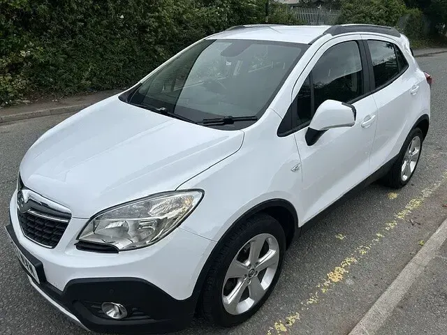 Used Vauxhall Mokka 130 HP (95 kW) 2013 White SUV