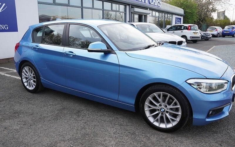 Used BMW 116 Basis 116 HP (85 kW) 2019 Blue Hatchback