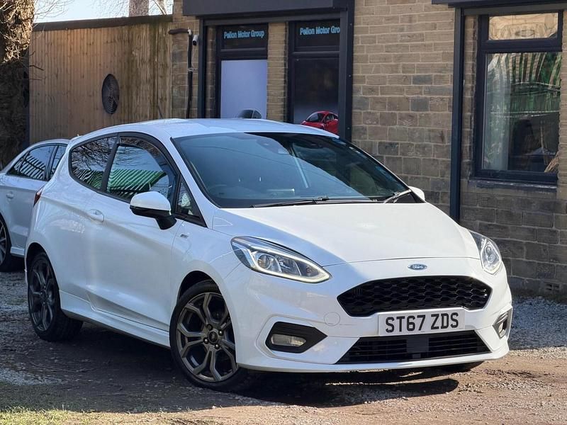 Used Ford Fiesta ST-Line 2017 White Hatchback