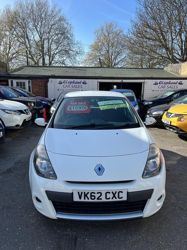 Used Renault Clio IV Expression+ 2012 White Hatchback