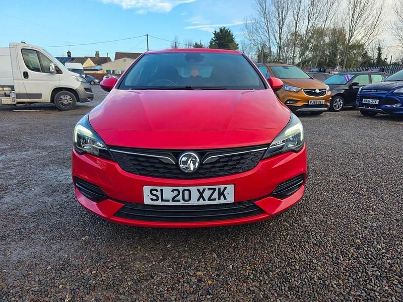 Used Vauxhall Astra SRi 145 HP (106 kW) 2020 Red Hatchback