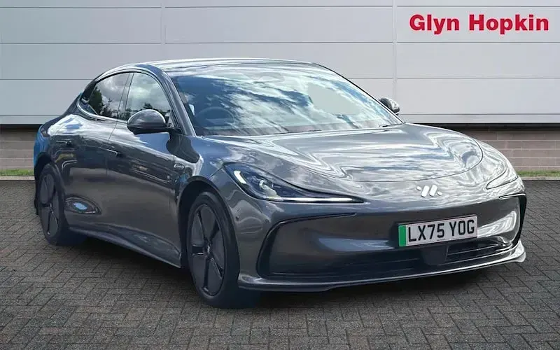 Używany MG IM5 216 kW (295 KM) 2026 Hatchback