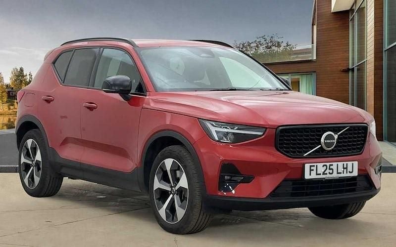 Used Volvo XC40 Plus 163 HP (119 kW) 2025 SUV