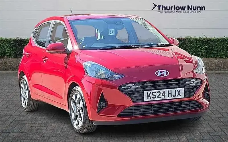 Used Hyundai i10 Advanced 84 HP (61 kW) 2024 Hatchback
