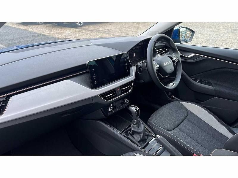 Used Skoda Scala SE L 110 HP (80 kW) 2025 Race blue metallic Hatchback