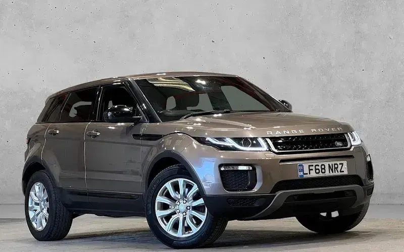 Begagnad Land Rover Range Rover evoque SE 180 HK (132 kW) 2018 Halvkombi