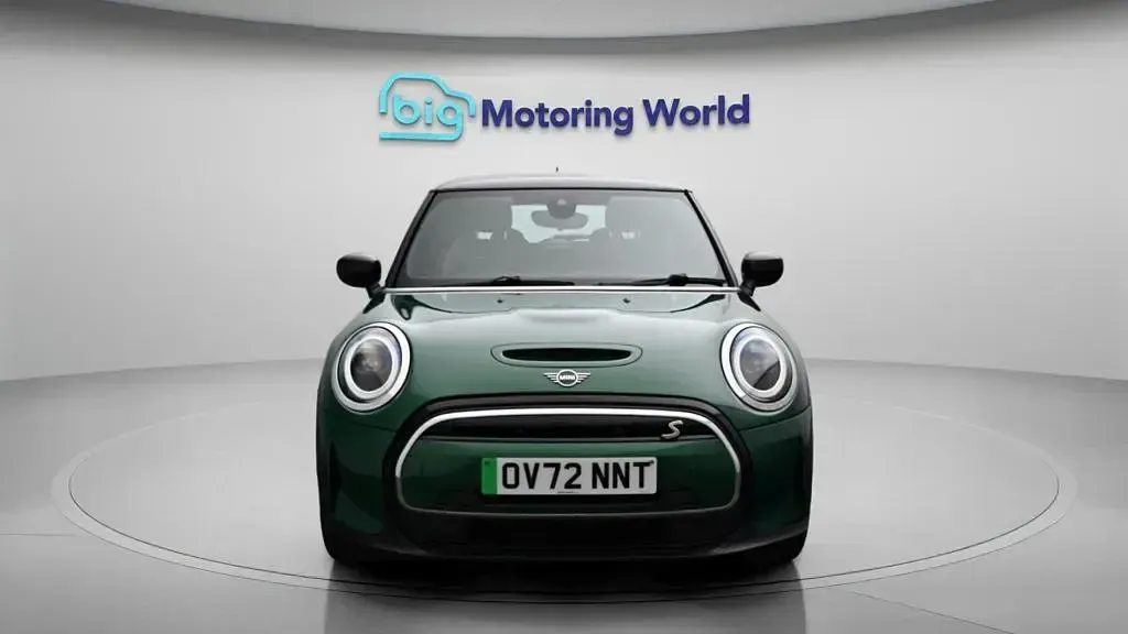 Used Mini Cooper SE Hatch 135 kW (184 HP) 2022 Hatchback