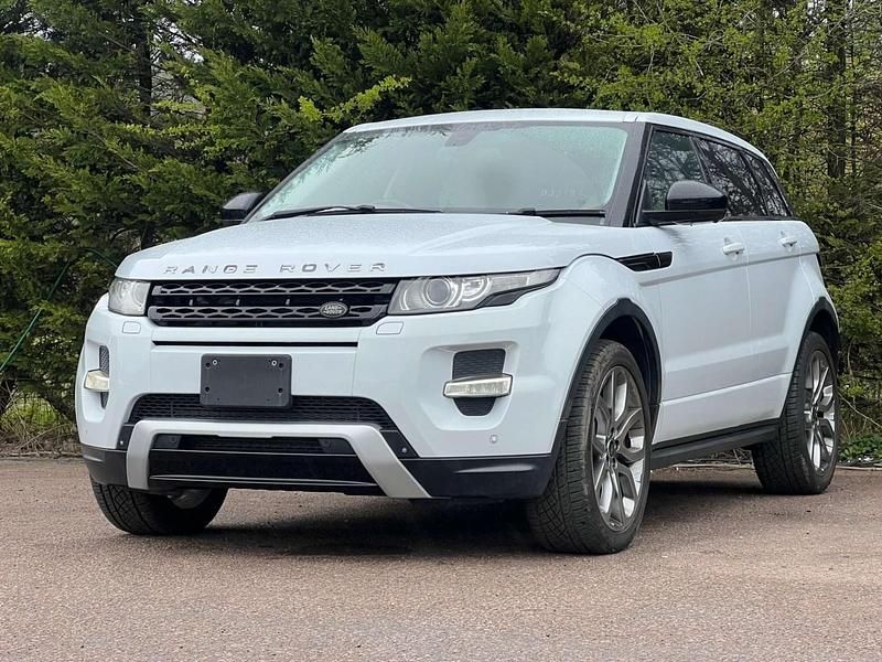 Used Land Rover Range Rover evoque Dynamic 240 HP (176 kW) 2015 White SUV