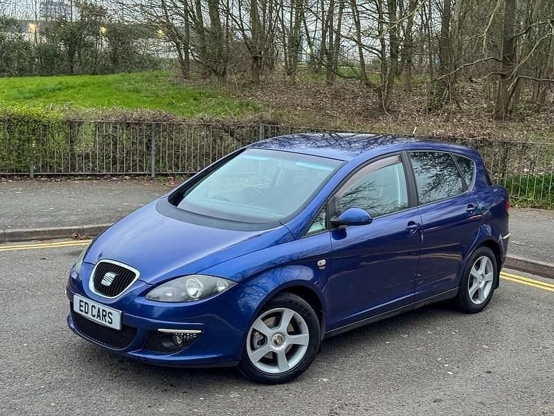 Used Seat Toledo Sport 138 HP (101 kW) 2005 Blue Hatchback