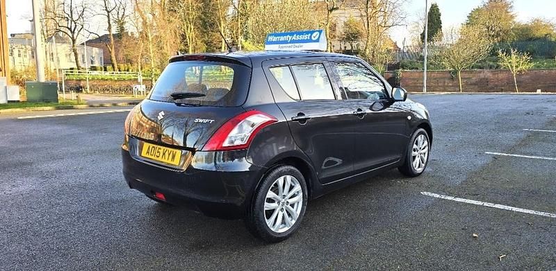 Usado Suzuki Swift SZ3 2015 Preto Citadino