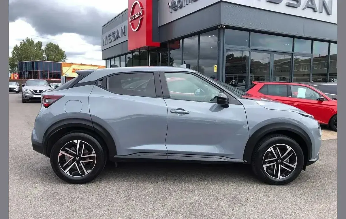 Gebraucht Nissan Juke N-Connecta 114 PS (83 kW) 2025 Grau SUV