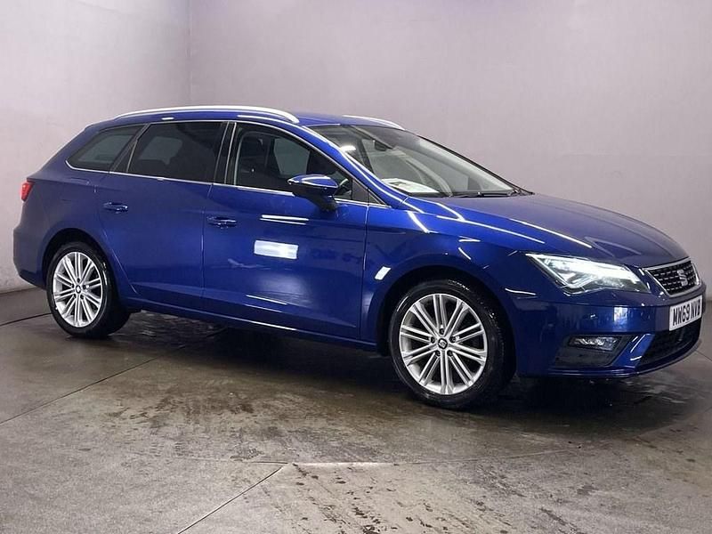 Used Seat Leon XCELLENCE 150 HP (110 kW) 2019 Blue Estate