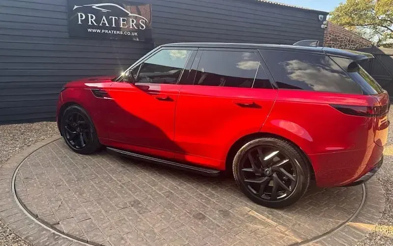 Used Land Rover Range Rover Sport SE Dynamic 300 HP (220 kW) 2026 SUV