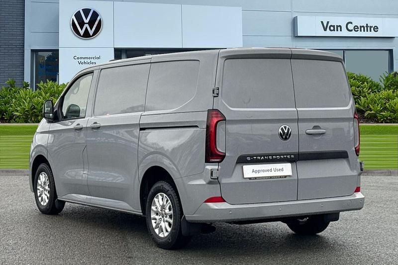 New VW Transporter Pro 160 kW (218 HP) 2025 Grey Van