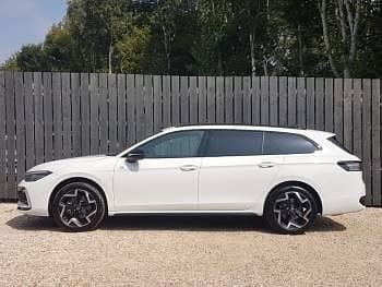New VW Passat R-line 150 HP (110 kW) 2025 White Estate