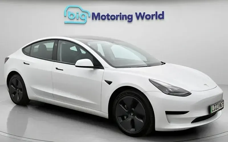 Used Tesla Model 3 RWD 222 kW (302 HP) 2023 Sedan