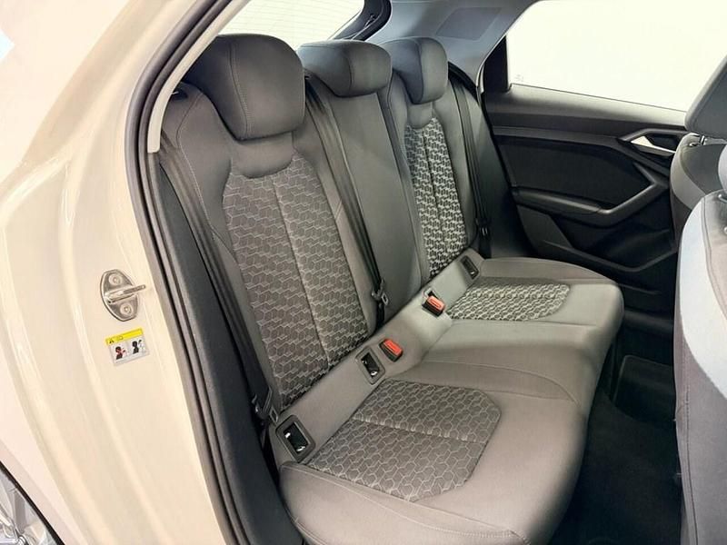 Used Audi A1 Sport 115 HP (84 kW) 2019 White SUV