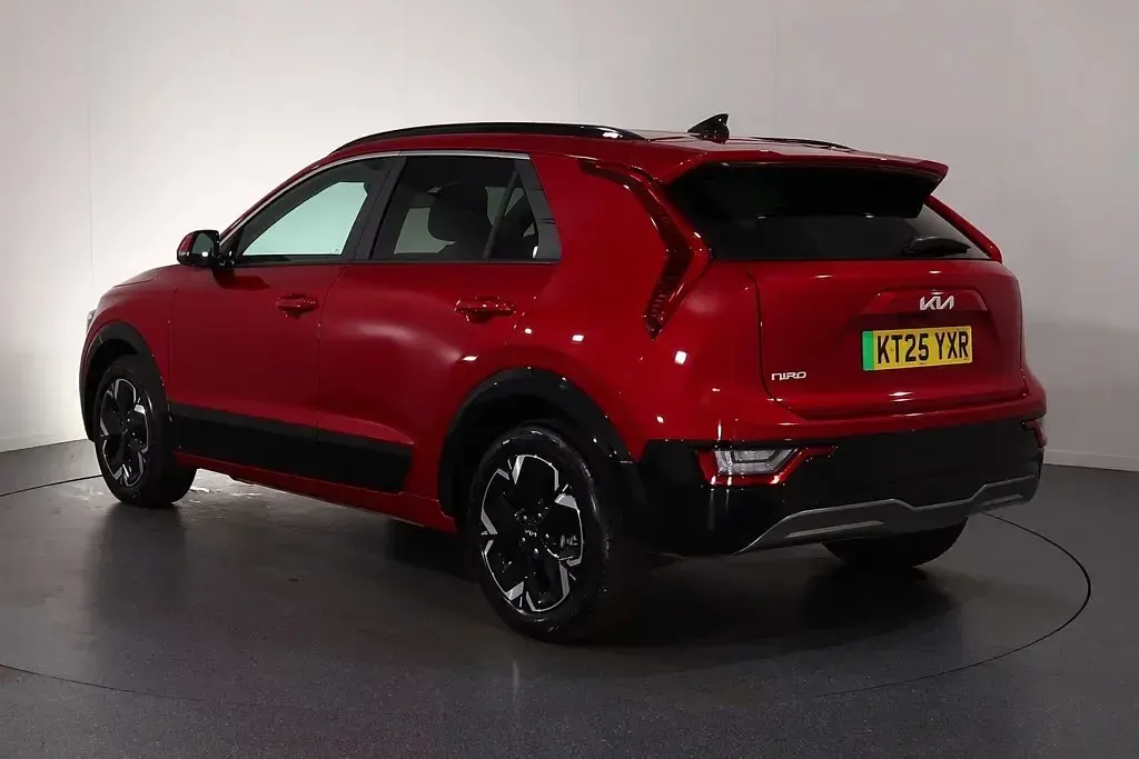 Used Kia e-Niro 11 kW (15 HP) 2025 SUV