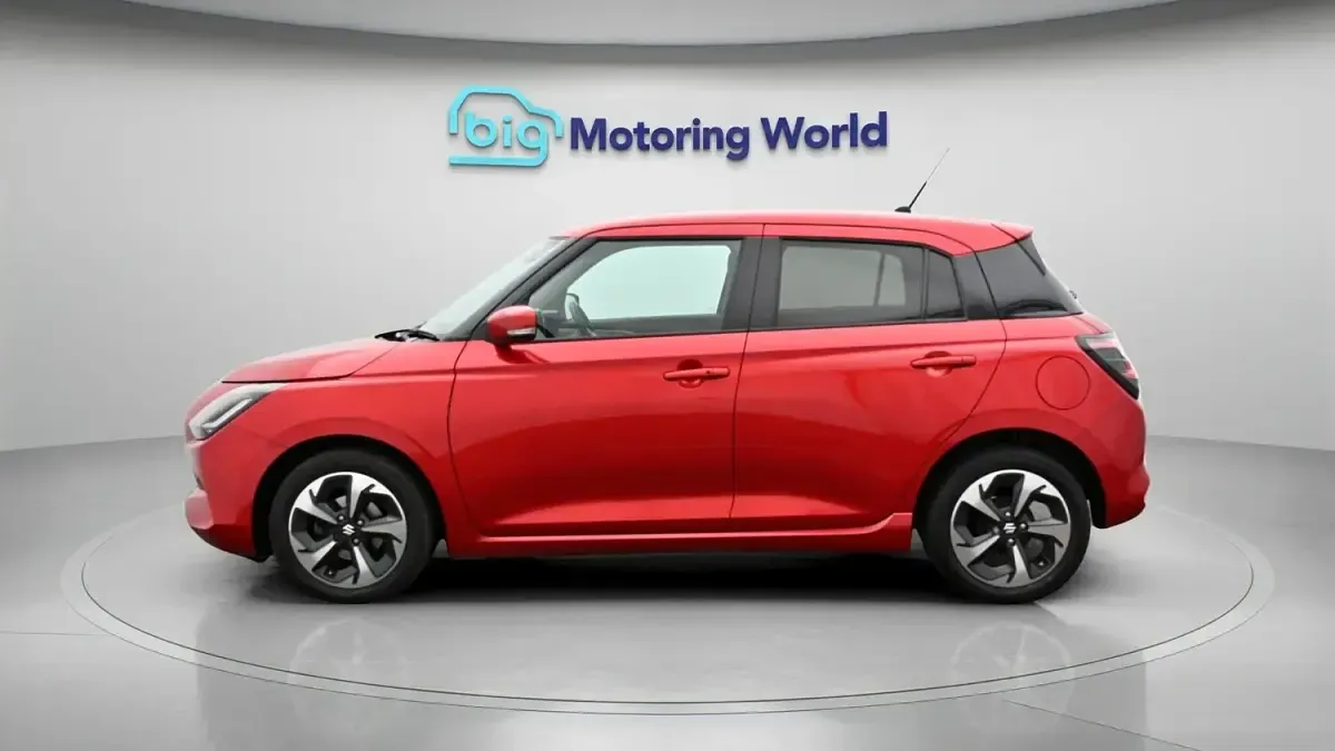 Used Suzuki Swift 82 HP (60 kW) 2024 Red Hatchback