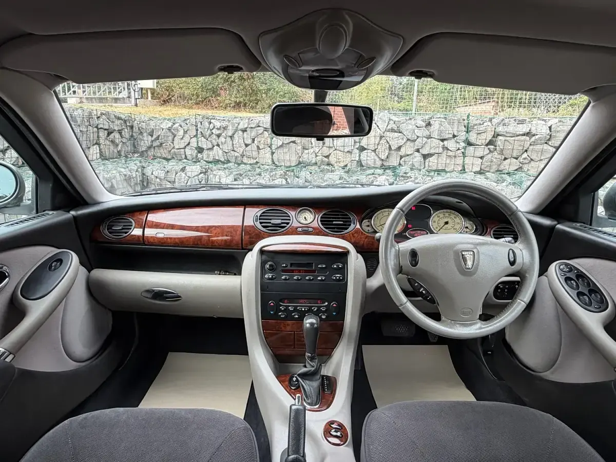Used Rover 75 120 HP (88 kW) 2003 Zircon silver metallic Sedan