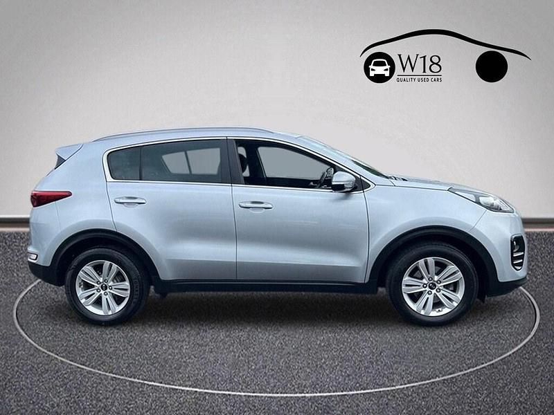 Used Kia Sportage 114 HP (83 kW) 2017 Silver SUV