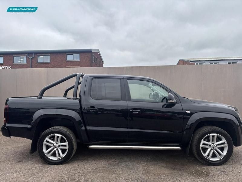 Black Used 2019 VW Amarok Highline Pickup | £18,950 (Fair price) - Image 1/4